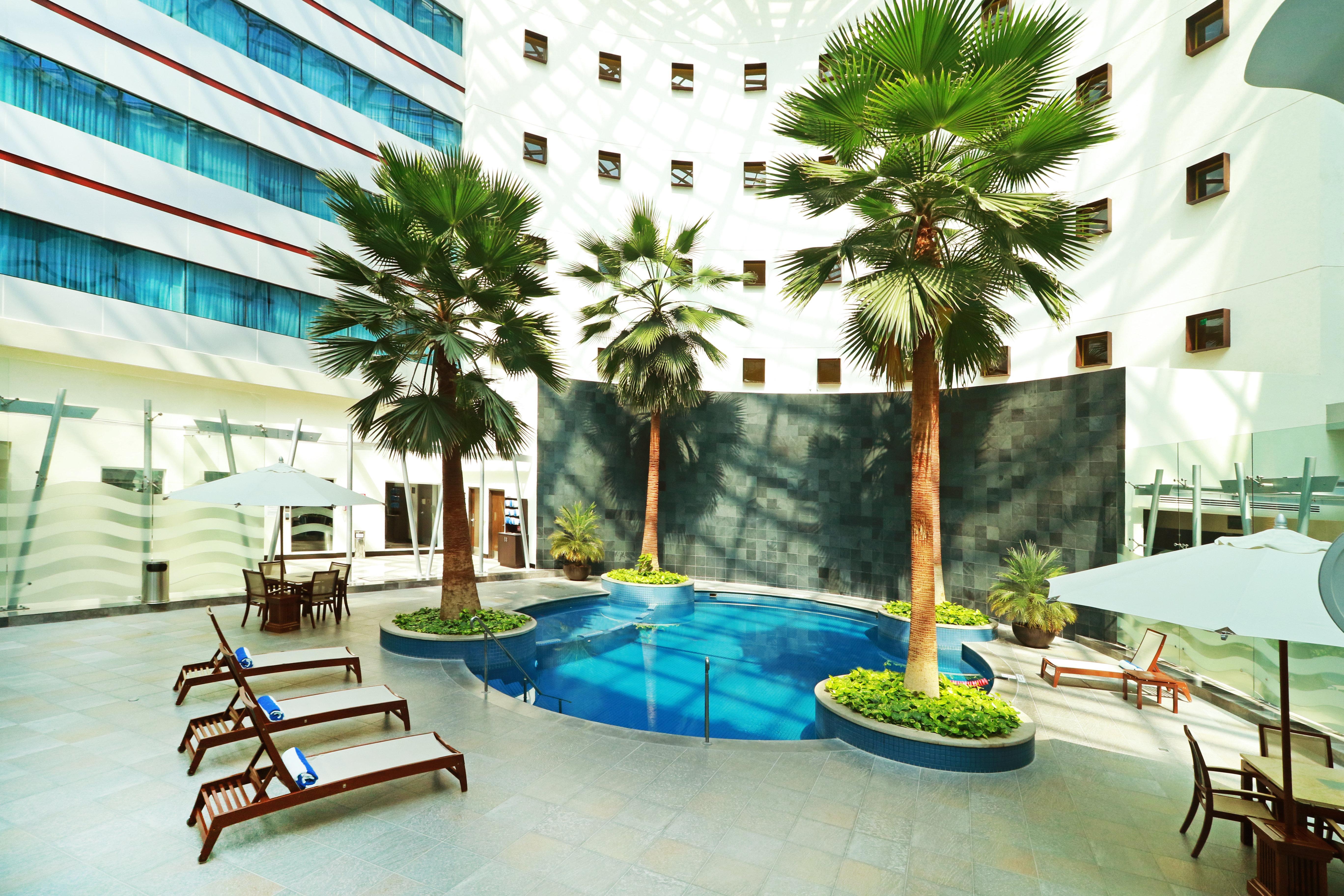 Crowne Plaza Leon By Ihg Hotel Екстериор снимка
