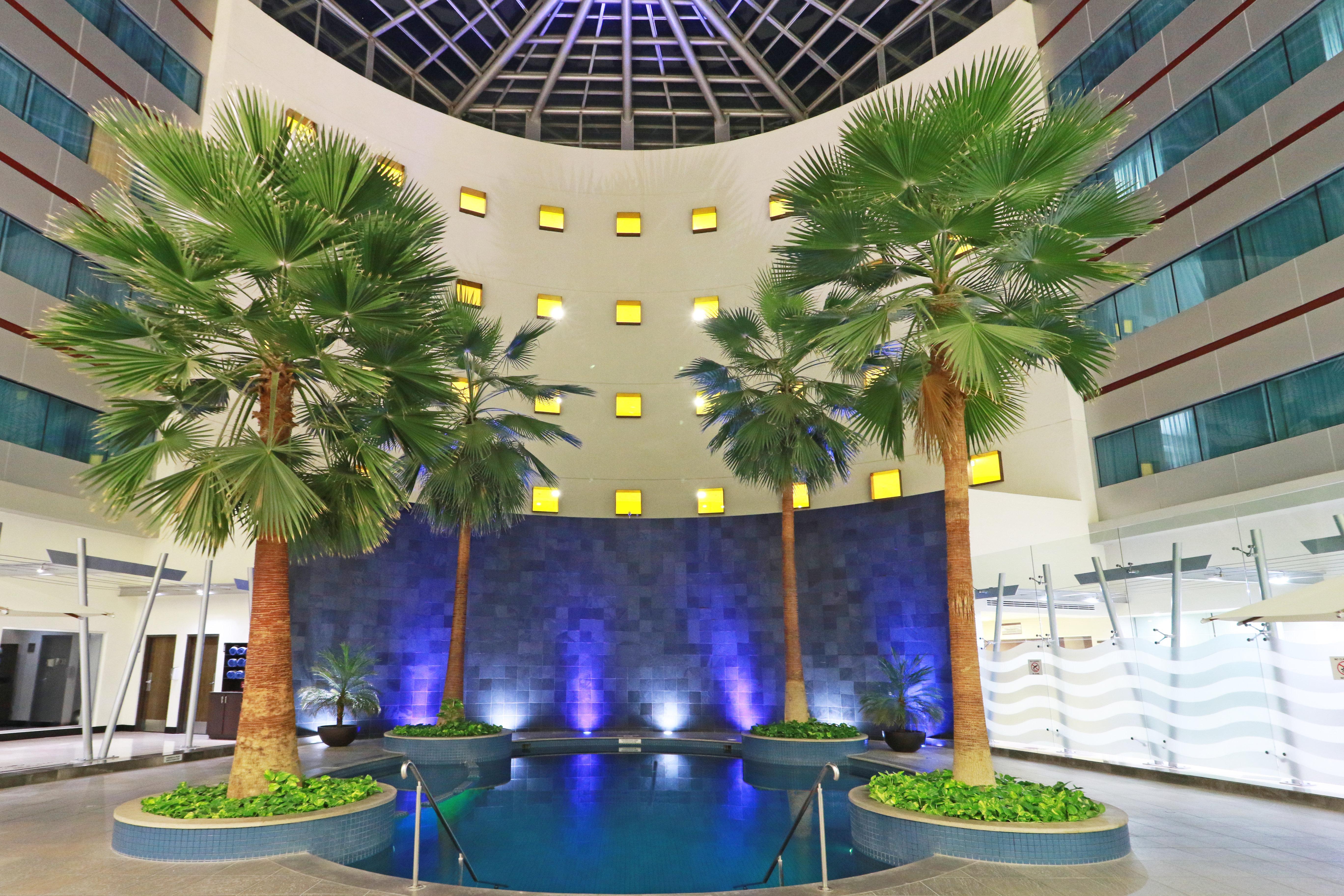 Crowne Plaza Leon By Ihg Hotel Екстериор снимка