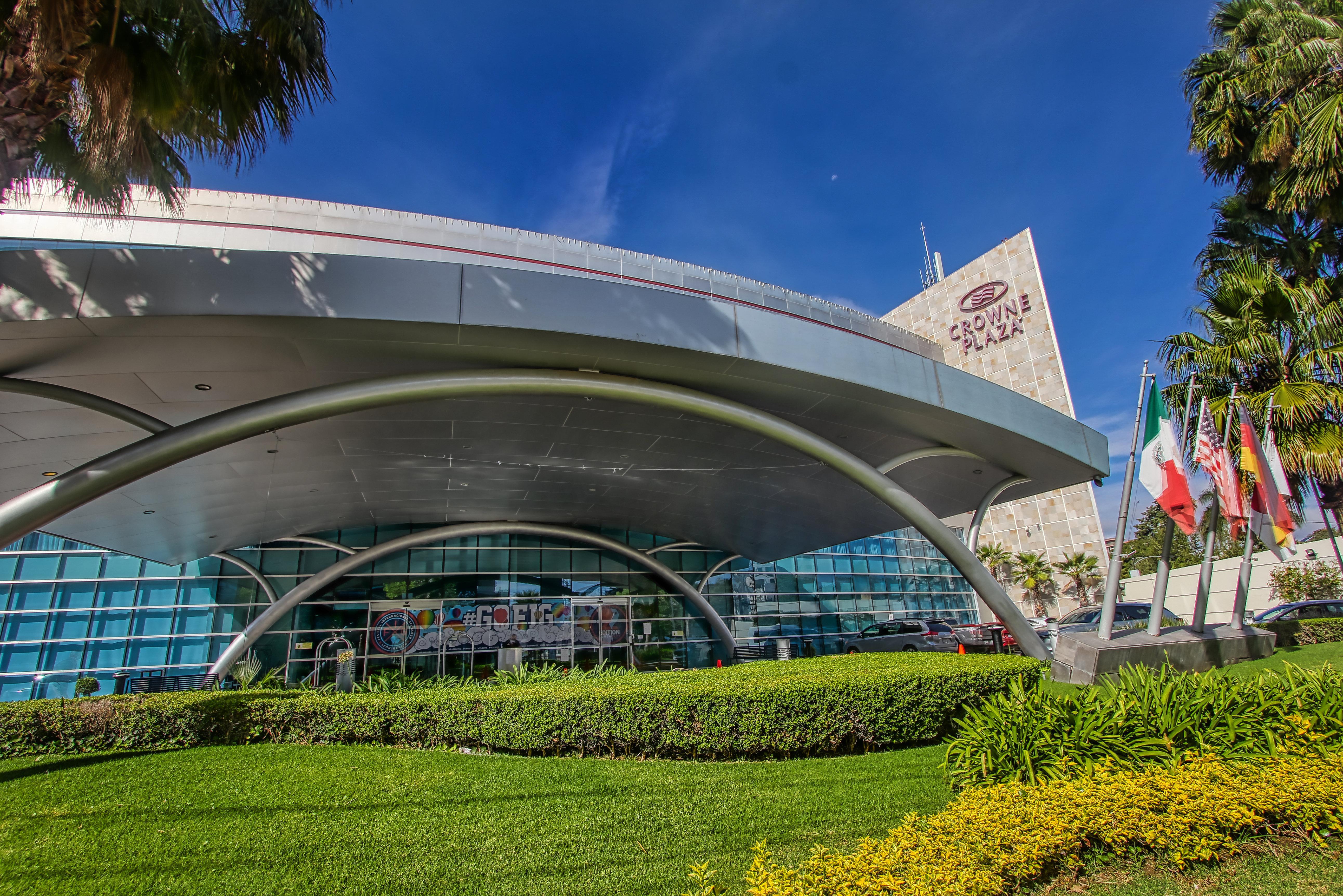 Crowne Plaza Leon By Ihg Hotel Екстериор снимка