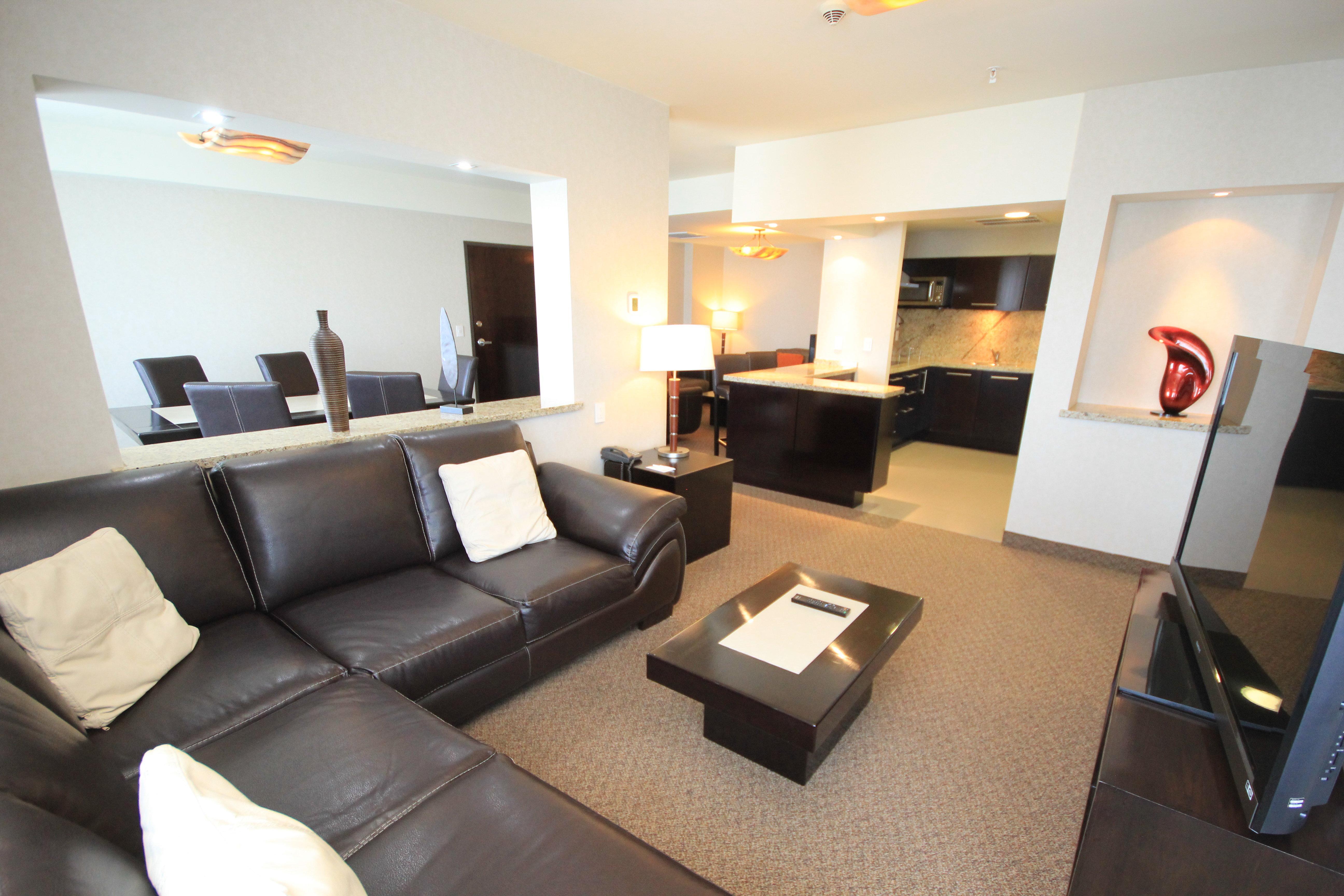 Crowne Plaza Leon By Ihg Hotel Екстериор снимка